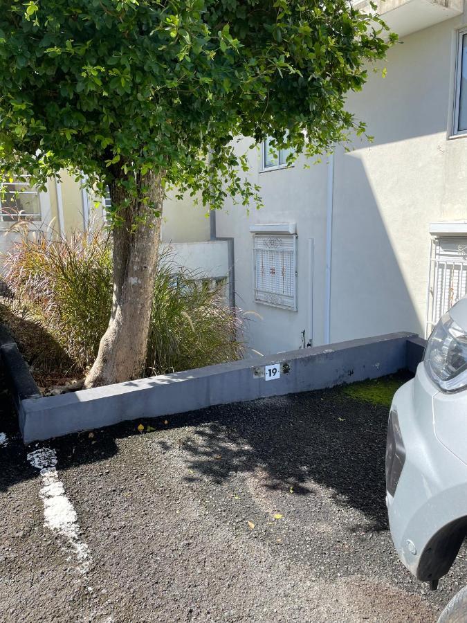 Face A La Mer Leilighet Le Gosier  Eksteriør bilde